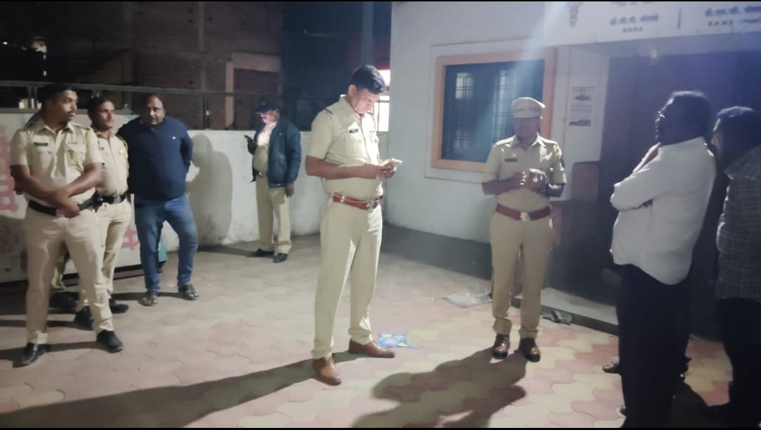 गोळीबार