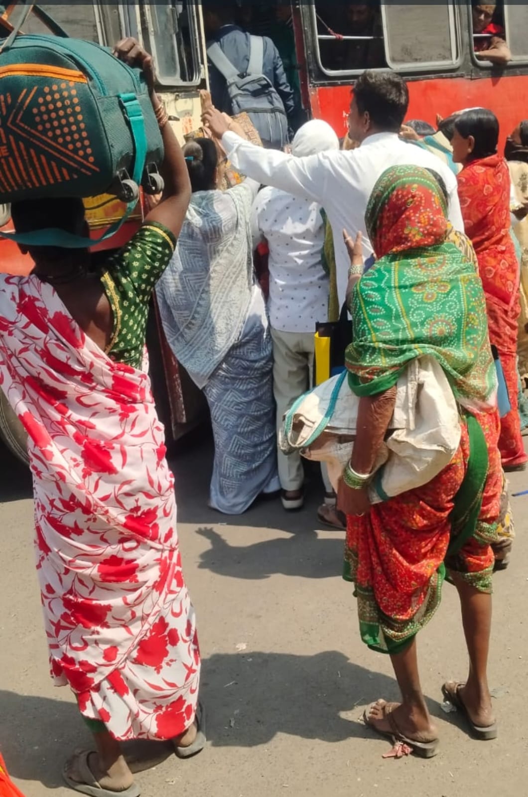 चैन स्नॅचिंग