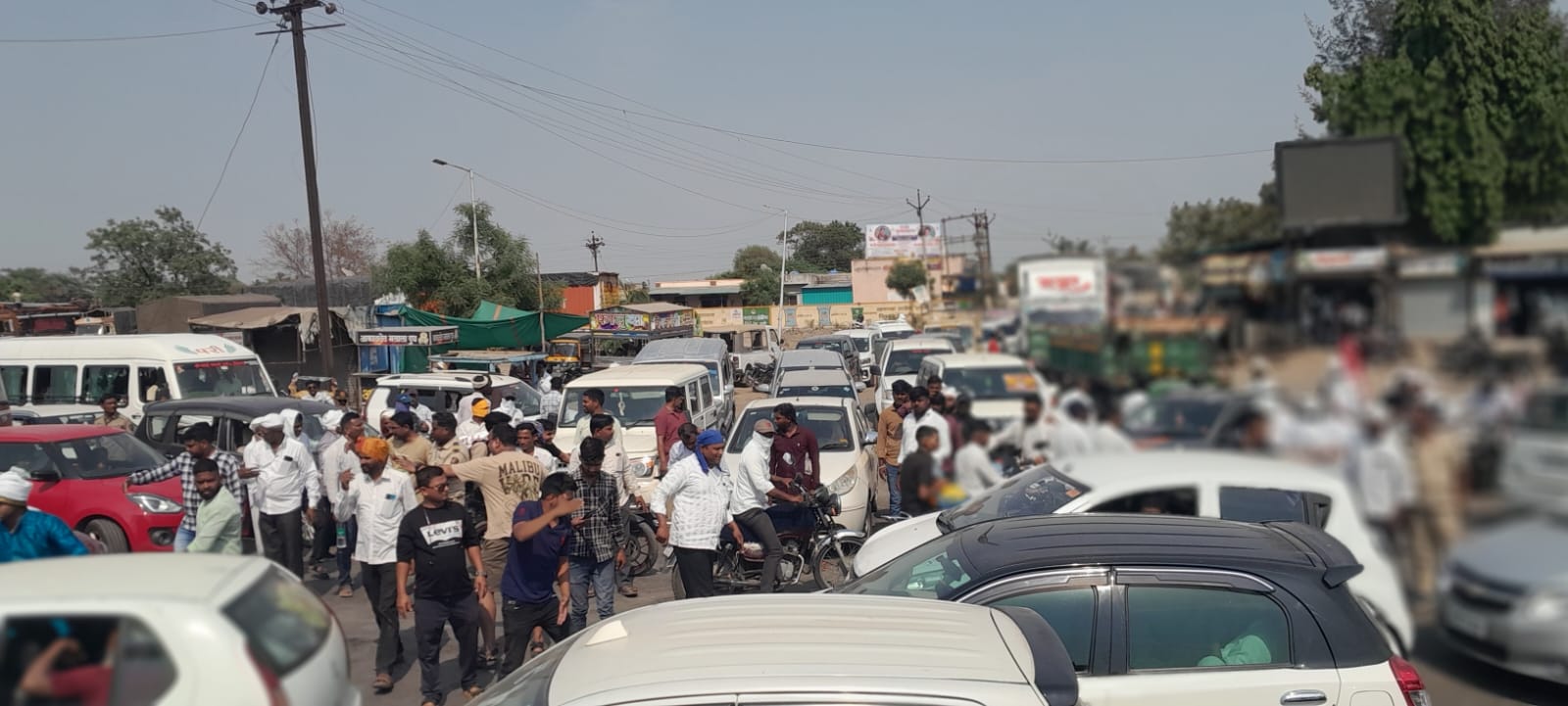 वाहतूक कोंडी